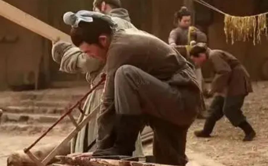 明朝建筑奇才，设计北京天安门年仅18岁，无需一钉一铆却屹立百年