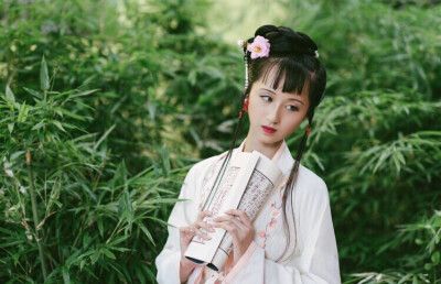 林黛玉的人物形象分析