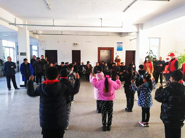 弘扬雷锋精神，做新时代好少年