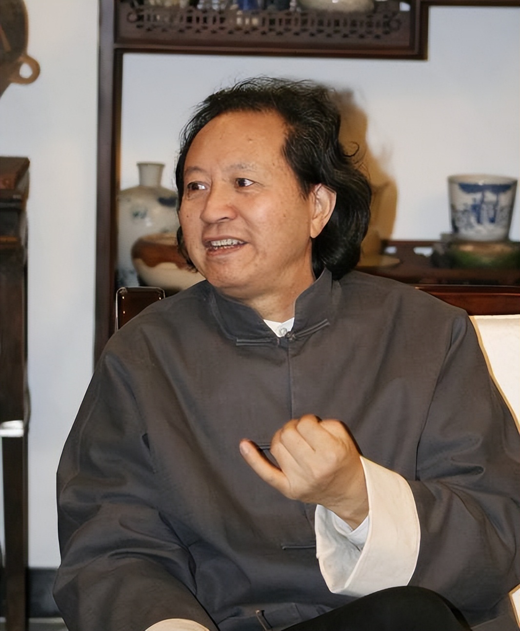 沃兴华：艺术家这样写书法没毛病！刘正成：荒唐！500年后被耻笑