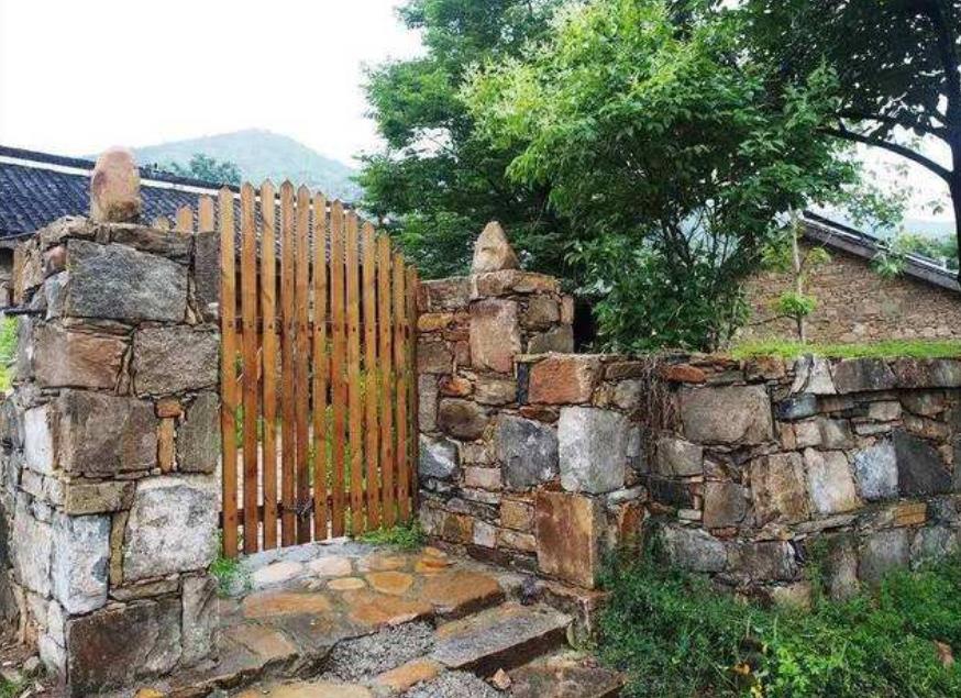 叶绍翁笔下这首绝美诗作，短短28个字跌宕起伏，道尽了春天的美