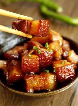 四年级作文《一件快乐的事》怎么写?