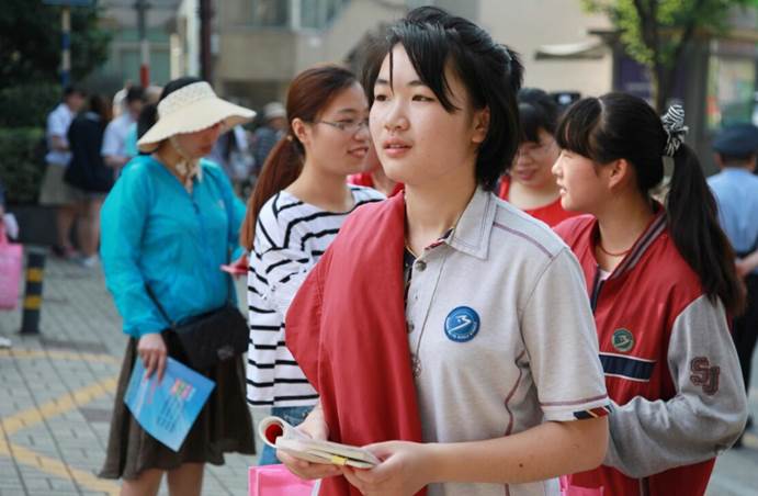 3种“人人厌烦”的初中生，第一种“茶里茶气”，最后一种谁都烦