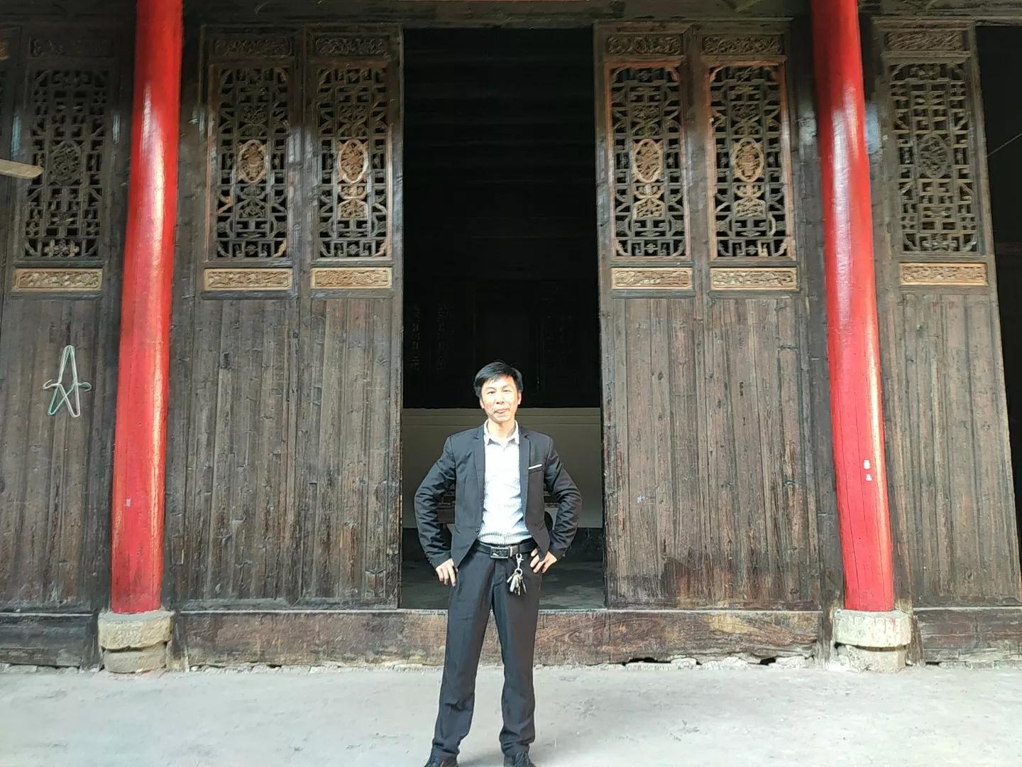 江西进士郭汝霖代表明朝册封琉球国王，写诗证明钓鱼岛是中国领土