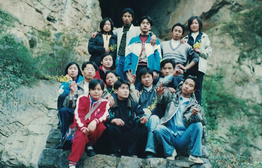 20年后的同学聚会(20年后的同学聚会作文400字左右)（二十年同学聚会（二十年同学聚会作文，约400字）文章) 