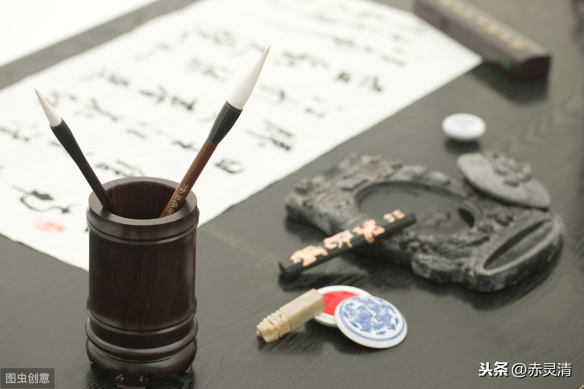 初一考试满分作文：一方旧屋，一方深情