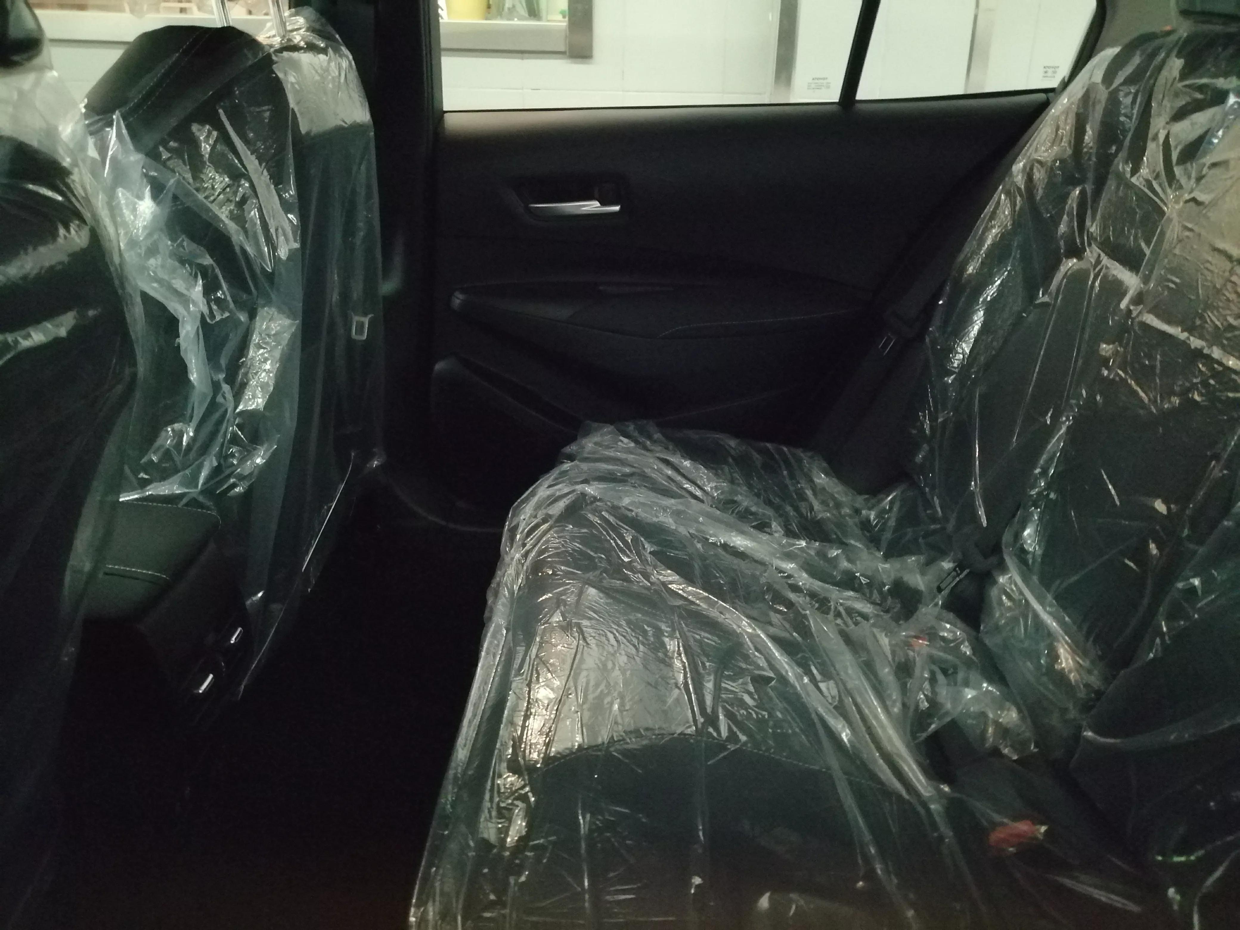 同事买了卡罗拉，听他对你说