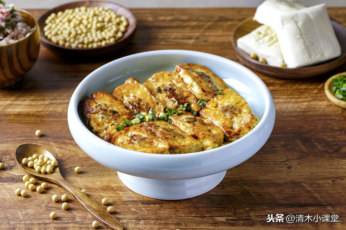 小学生作文《酿豆腐的制作》小学生说明文用说明方法写作文例文