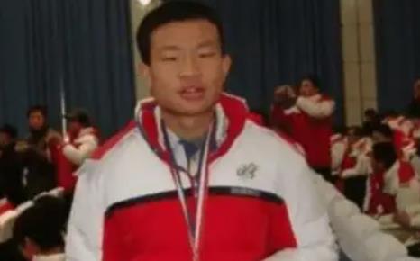 天赋是成功的捷径吗？韦东奕一年级日记走红，天才从小就与众不同