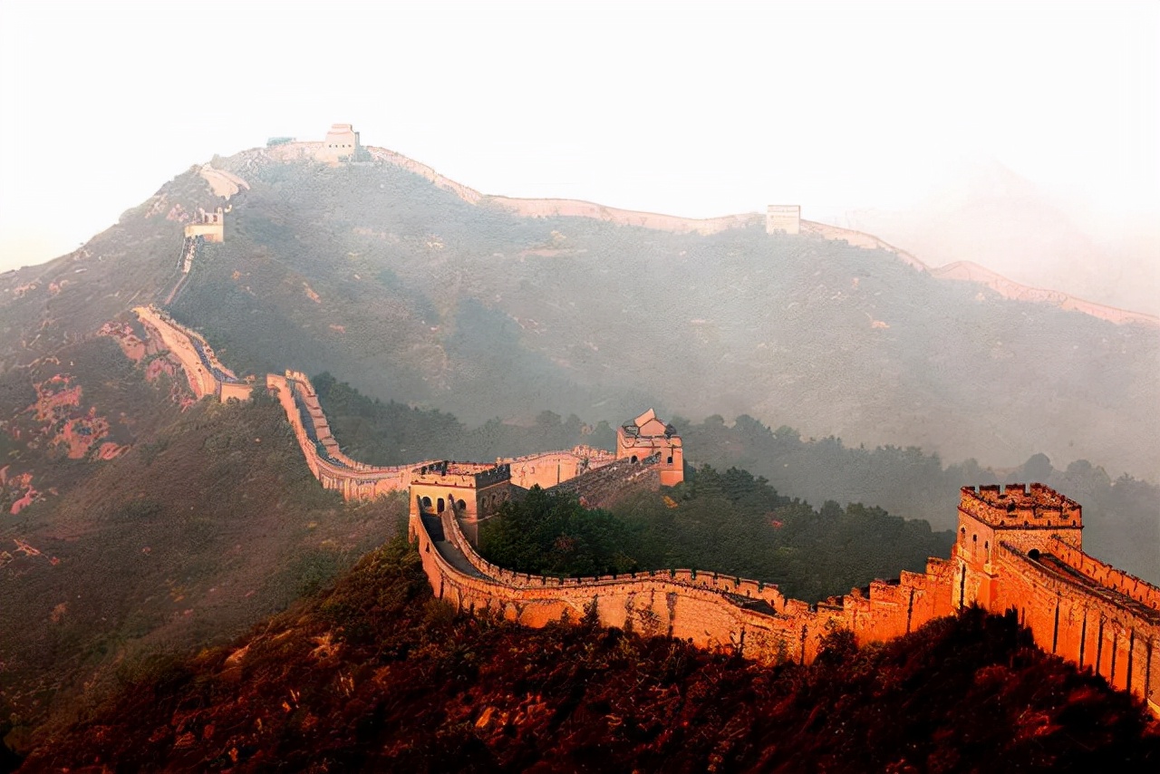 我心目中的长城(我心目中的长城,是我早已向往的去处)（我心目中的长城（我心目中的长城是我向往的地方）文章) 