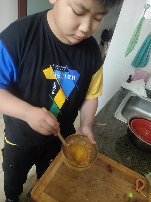 我学会了煎鸡蛋(我学会了煎鸡蛋作文)（我学会了煎鸡蛋（我学会了煎鸡蛋作文）文章) 