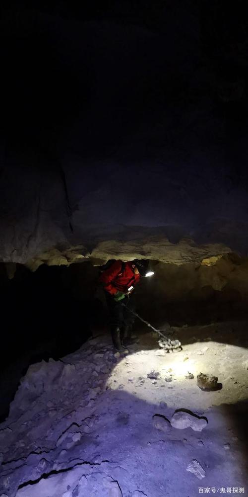 山洞探险作文(山洞探险作文500字)（洞穴探险作文（洞穴探险作文500字）文章) 
