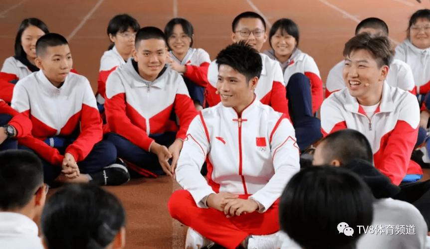 来个奥运冠军吧