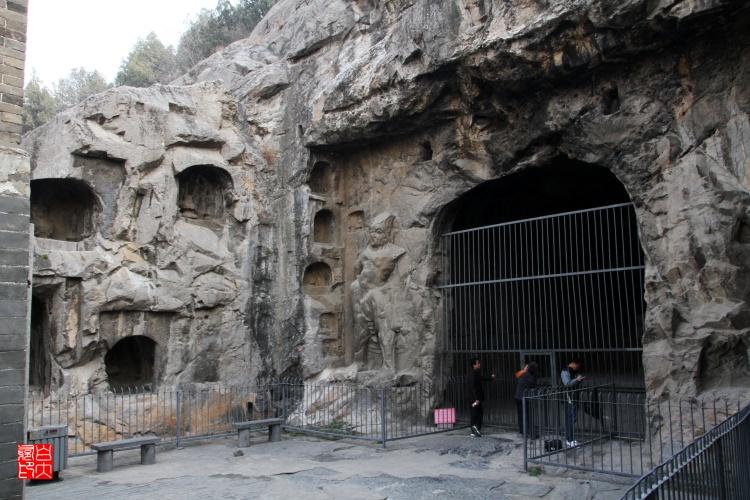 龙门石窟作文500字五年级(龙门石窟作文500字五年级开头开门见山)（五年级龙门石窟作文500字（五年级龙门石窟作文500字，开门见山）文章) 